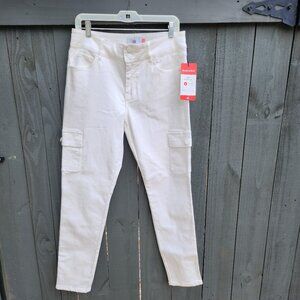 CAbi White Skinny Cargo Jeans Cotton Spandex Blend Style #6495 Womens Size 8 NWT